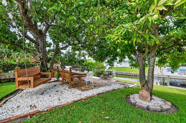 7951 W Lake Drive, Lake Clarke Shores, FL 33406