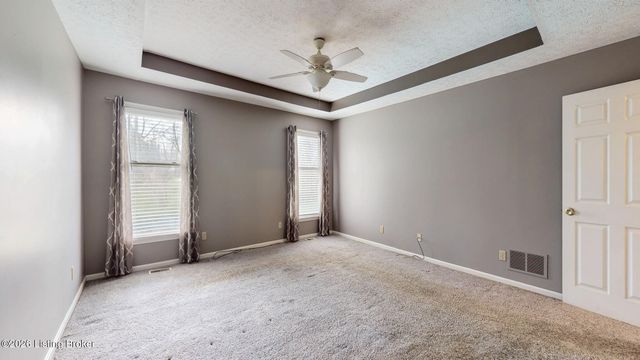 1003 Benton Ridge Dr, Louisville, KY 40245