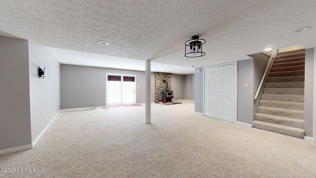 1003 Benton Ridge Dr, Louisville, KY 40245