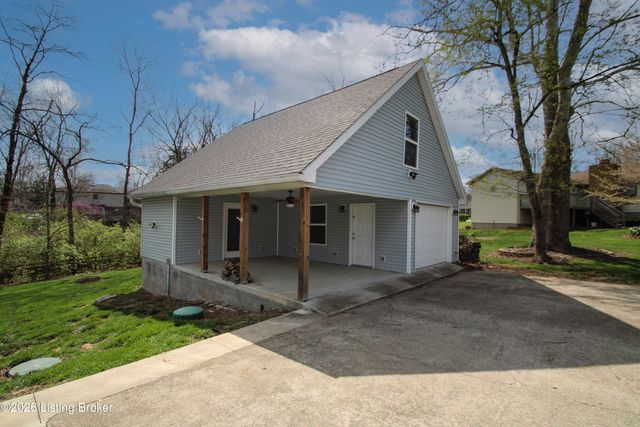 1003 Benton Ridge Dr, Louisville, KY 40245