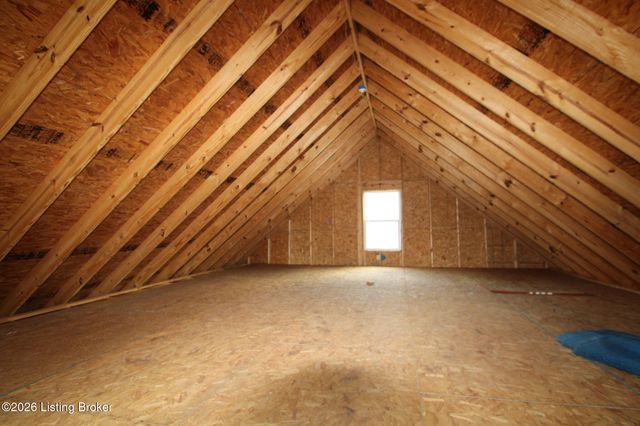 1003 Benton Ridge Dr, Louisville, KY 40245