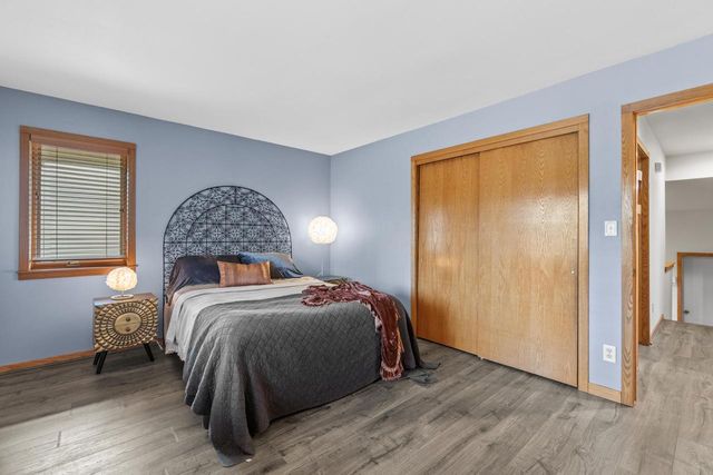 6746 35th STREET, Franklin, WI 53132