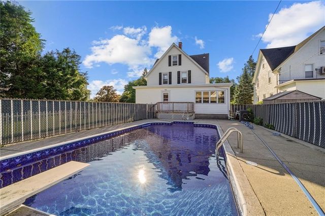 28 Homestead Avenue, North Smithfield, RI 02896
