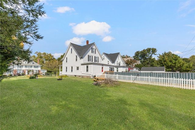 28 Homestead Avenue, North Smithfield, RI 02896