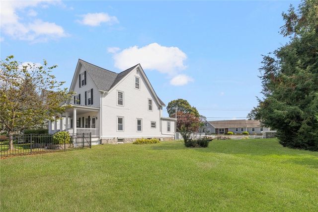 28 Homestead Avenue, North Smithfield, RI 02896