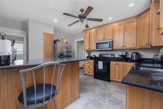 28 Homestead Avenue, North Smithfield, RI 02896