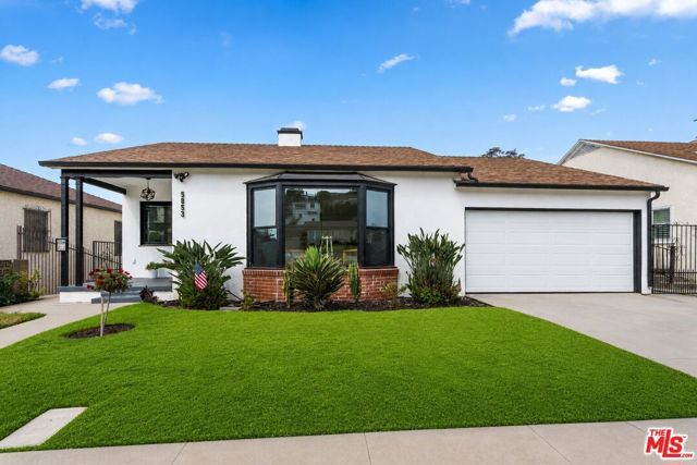 5853 S La Brea Avenue, Los Angeles, CA 90056