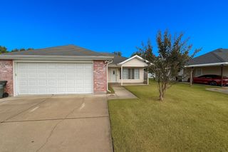 421 Cavaness Dr, Houma, LA 70364