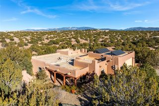 102 Sierra Azul, Santa Fe, NM 87507