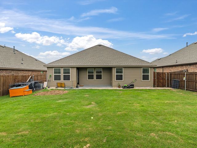 618 Cool Canyon Trail, Princeton, TX 75407