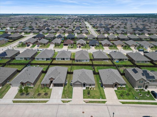 618 Cool Canyon Trail, Princeton, TX 75407