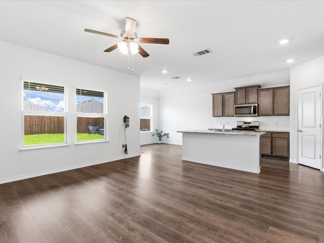 618 Cool Canyon Trail, Princeton, TX 75407