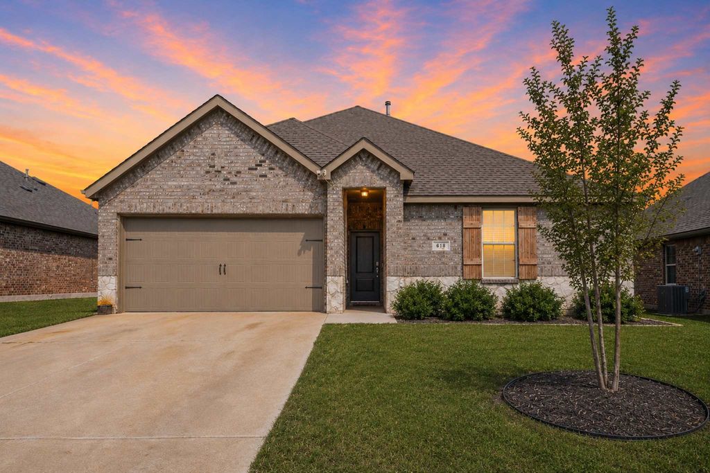 618 Cool Canyon Trail, Princeton, TX 75407