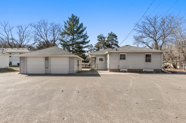 673 2nd Avenue N, Bayport, MN 55003