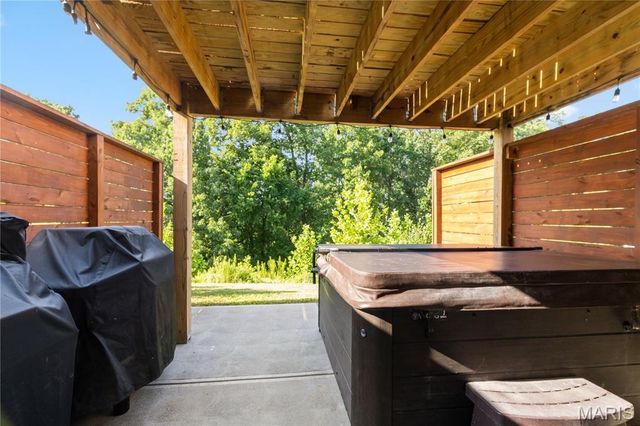2011 Huey Court, Festus, MO 63028