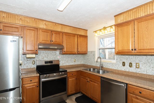 6324 Gateway Lane, Knoxville, TN 37920