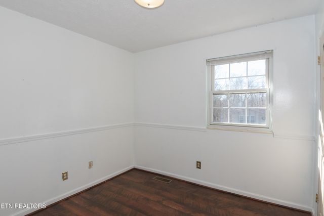 6324 Gateway Lane, Knoxville, TN 37920