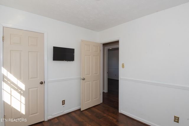 6324 Gateway Lane, Knoxville, TN 37920