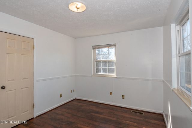 6324 Gateway Lane, Knoxville, TN 37920