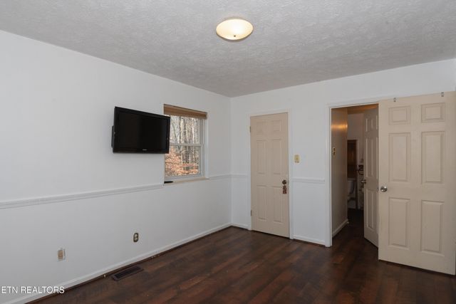 6324 Gateway Lane, Knoxville, TN 37920