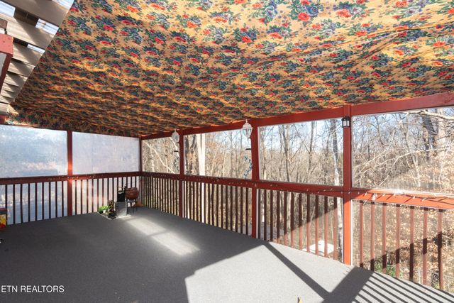 6324 Gateway Lane, Knoxville, TN 37920