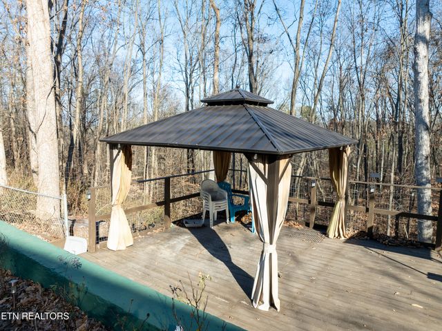 6324 Gateway Lane, Knoxville, TN 37920