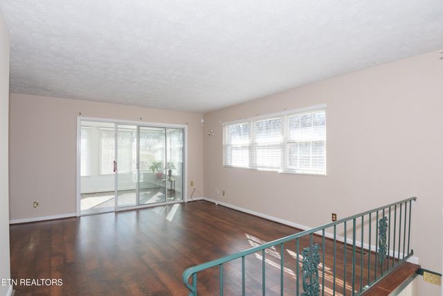 6324 Gateway Lane, Knoxville, TN 37920