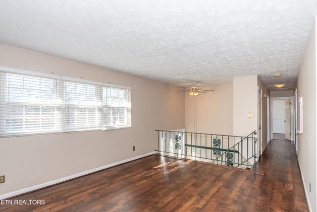 6324 Gateway Lane, Knoxville, TN 37920