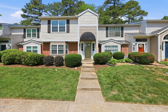 7605 Falcon Rest Circle, Raleigh, NC 27615