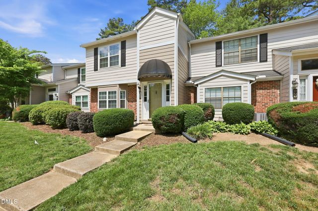 7605 Falcon Rest Circle, Raleigh, NC 27615