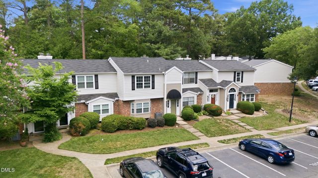 7605 Falcon Rest Circle, Raleigh, NC 27615