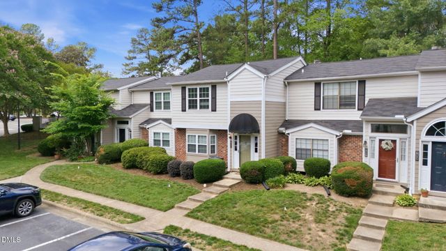 7605 Falcon Rest Circle, Raleigh, NC 27615