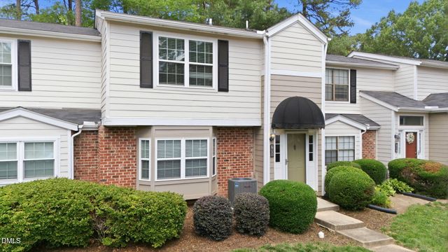 7605 Falcon Rest Circle, Raleigh, NC 27615