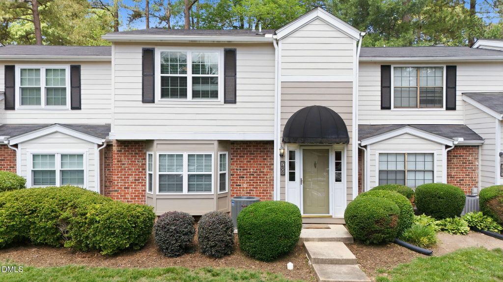 7605 Falcon Rest Circle, Raleigh, NC 27615