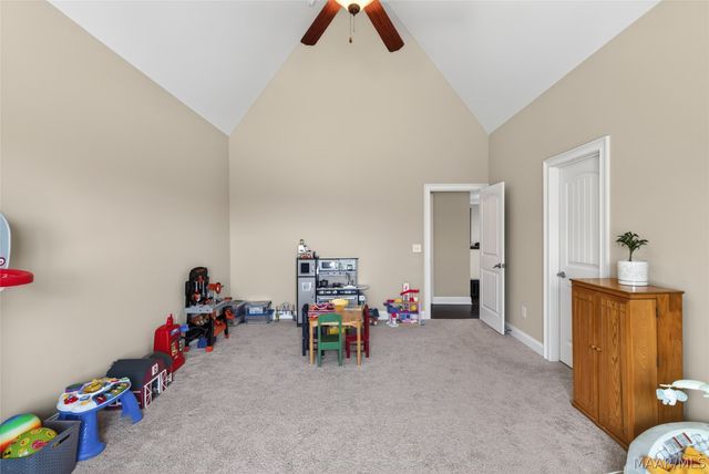 377 SYDNEY Drive S, Prattville, AL 36066