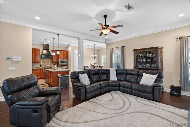 377 SYDNEY Drive S, Prattville, AL 36066