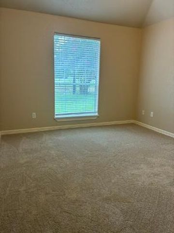 910 Old Angleton Road, Clute, TX 77531
