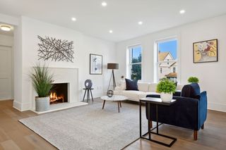 14809 Northern Blvd Apt 4E, New York City, NY 11354