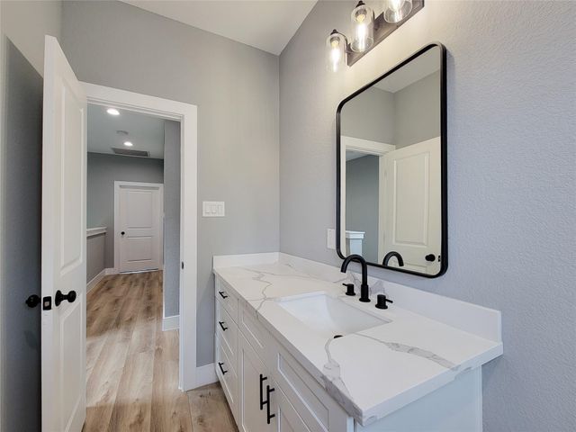 2022 Wavell Street, Houston, TX 77088