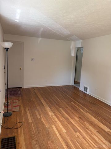 6926 Kleindale Avenue, North College Hill, OH 45231