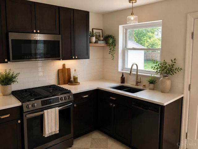 6926 Kleindale Avenue, North College Hill, OH 45231