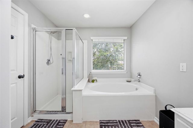 71 Summerhaze Cir, The Woodlands, TX 77382