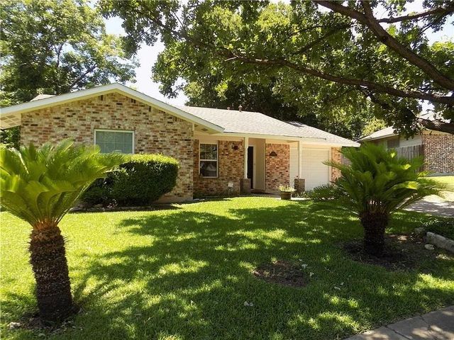 8402 Leesburg CIR, Austin, TX 78758