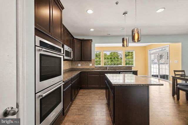 7826 KEENAN RD, Glen Burnie, MD 21061