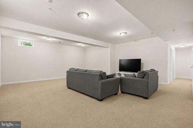 7826 KEENAN RD, Glen Burnie, MD 21061