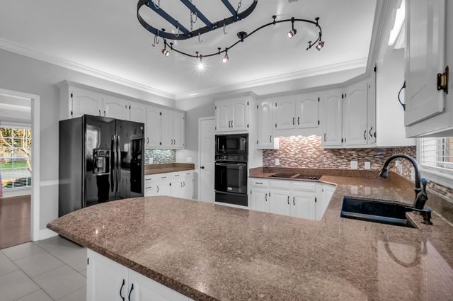 7100 Wynham Pl, Nashville, TN 37221