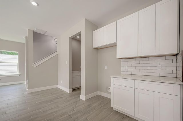 8128 Chateau Street, Houston, TX 77028