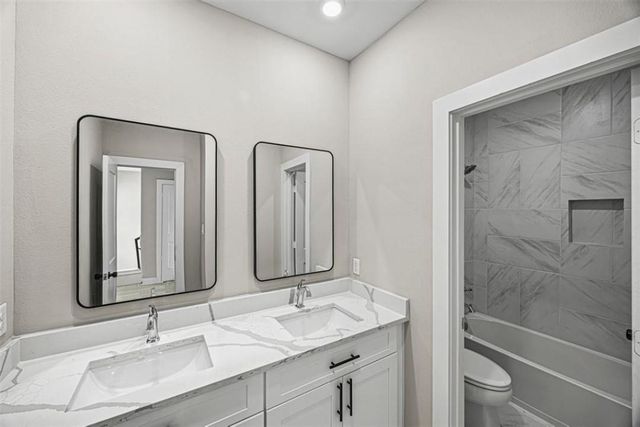 8128 Chateau Street, Houston, TX 77028