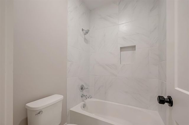8128 Chateau Street, Houston, TX 77028