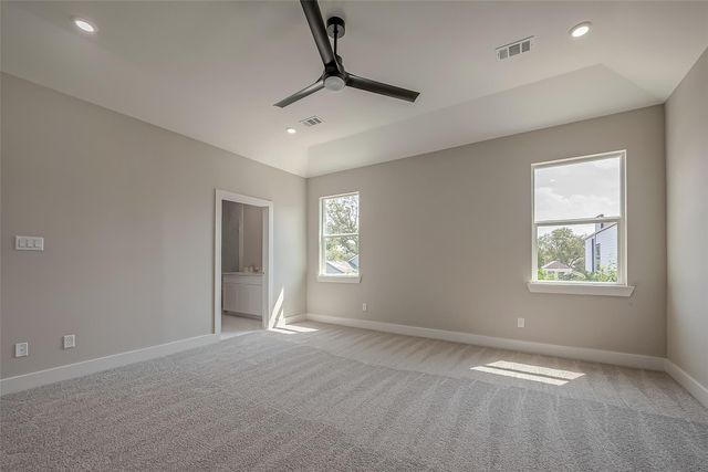 8128 Chateau Street, Houston, TX 77028